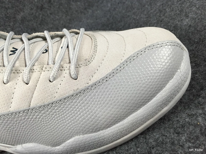 Suede 12 Low 308317-002 Jordan Grey Air 0817